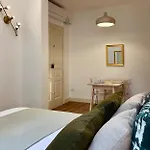 Palazzo Pitagora 4* Таранто