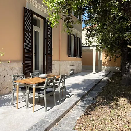 招待所 Palazzo Pitagora 塔兰托