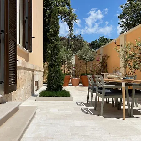 Palazzo Pitagora 4* Ταράντο