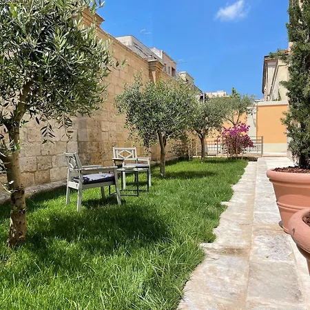 Palazzo Pitagora * Taranto