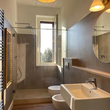 Palazzo Pitagora Πανσιόν