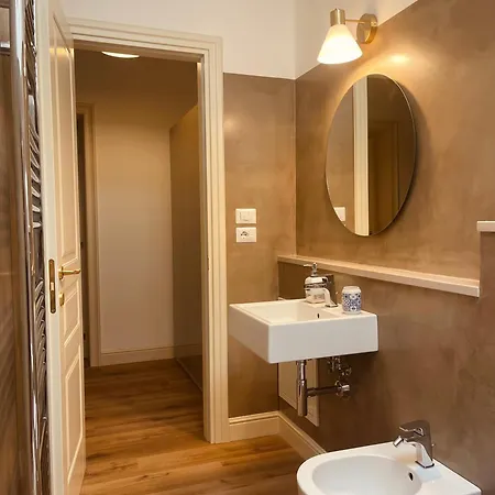 Palazzo Pitagora Ταράντο