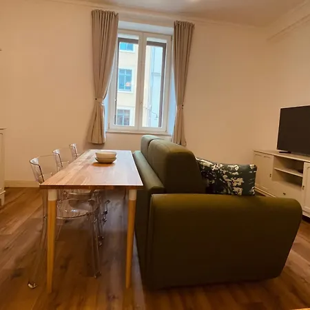 Palazzo Pitagora Πανσιόν 4*