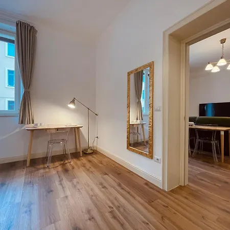 Palazzo Pitagora Πανσιόν