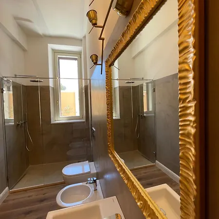 Palazzo Pitagora 4* 塔兰托