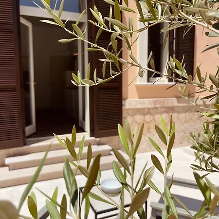 Palazzo Pitagora Ταράντο