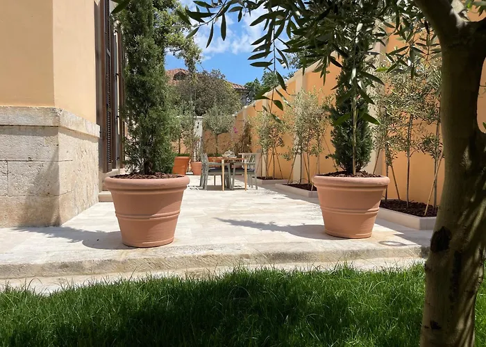 Palazzo Pitagora
